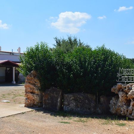 Masseria Paglieroni Martina Franca Exteriör bild